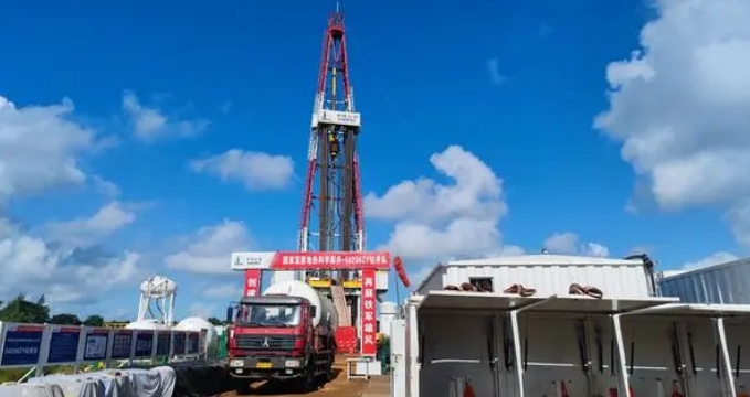 我國最深地?zé)峥铺骄赉@ 助力深層地?zé)豳Y源規(guī)?；_發(fā)利用-地大熱能